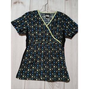 Cherokee Scrub Top Ladies Extra Small Black‎ Floral